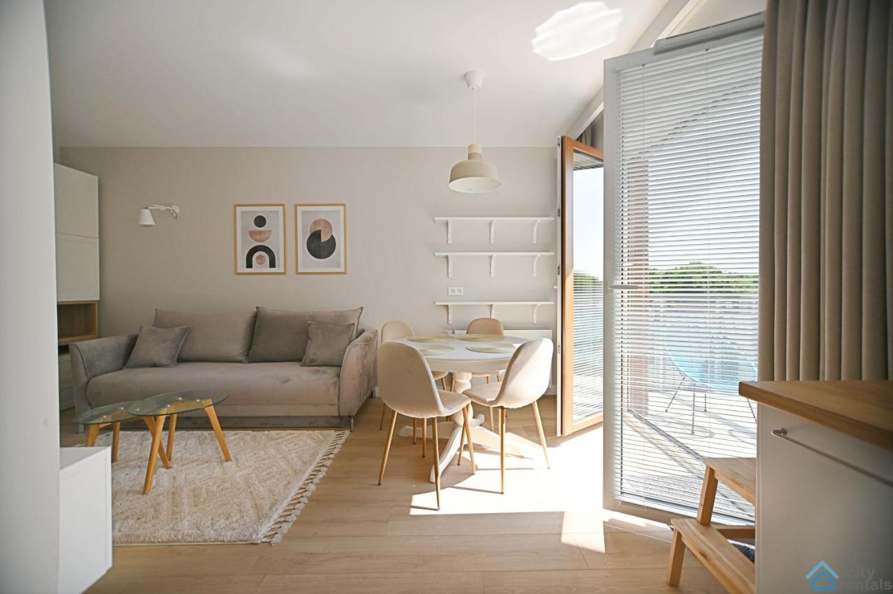 Beige 3City Apartment With Parking In Gdansk By Noclegi Renters Ngoại thất bức ảnh