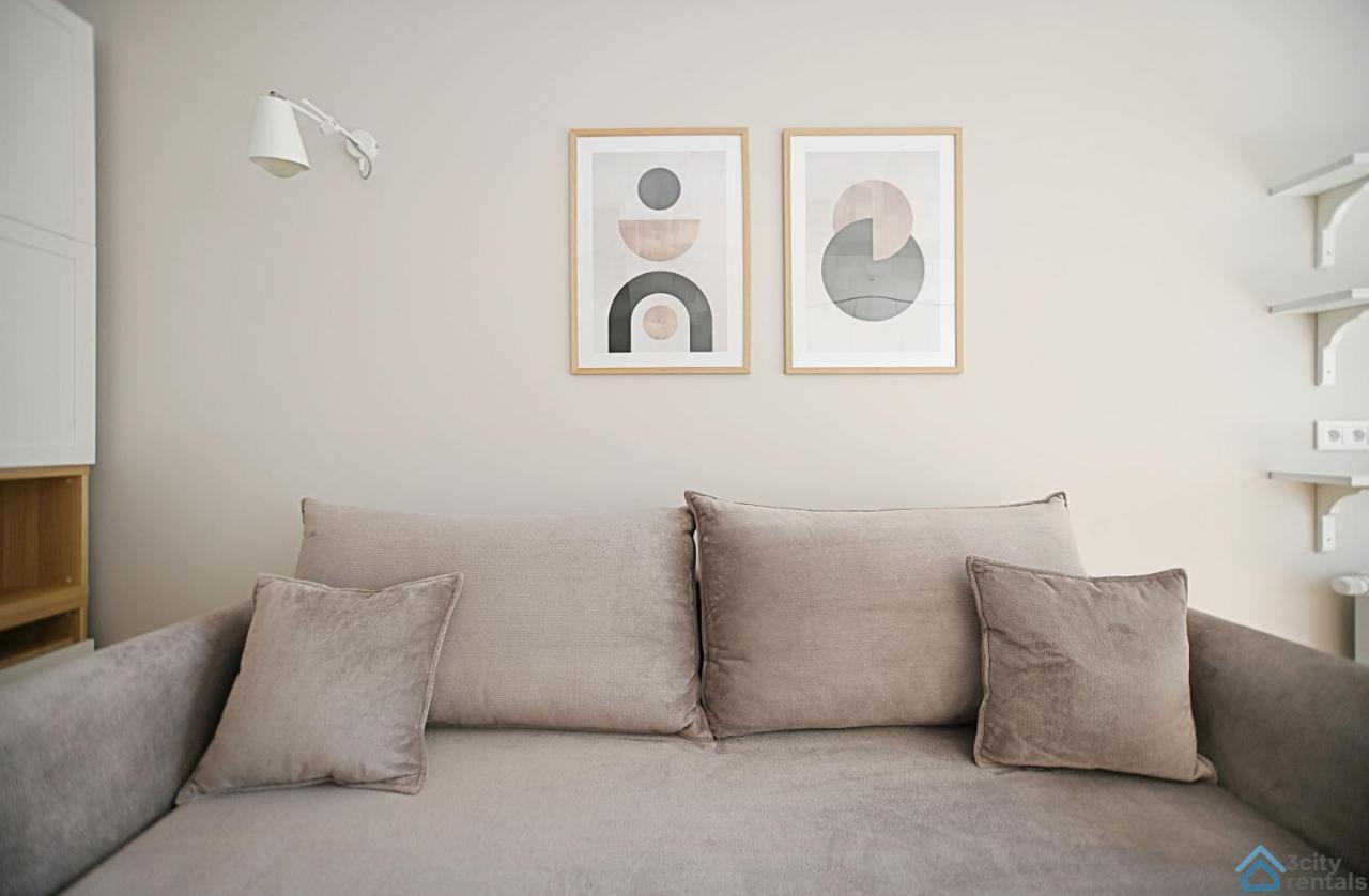 Beige 3City Apartment With Parking In Gdansk By Noclegi Renters Ngoại thất bức ảnh
