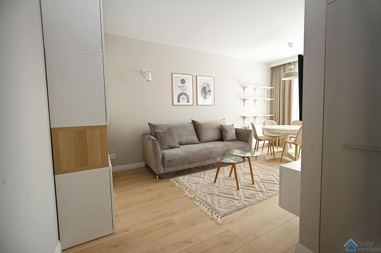 Beige 3City Apartment With Parking In Gdansk By Noclegi Renters Ngoại thất bức ảnh